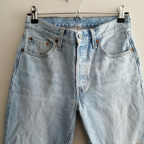 Levi's 150th Anniversary Edition 501 Jeans She's Crafty Wash Thigh Embroidery 25 - Picture 5 of 16